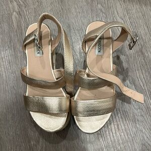Steve Madden sandals